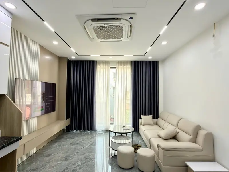 BÁN NHÀ ĐÀM QUANG TRUNG 33.4M2- 6 TẦNG THANG MÁY - GARA Ô TÔ - 13.3 Tỷ... Bán nhà riêng tại Long Biên, Hà Nội 01
