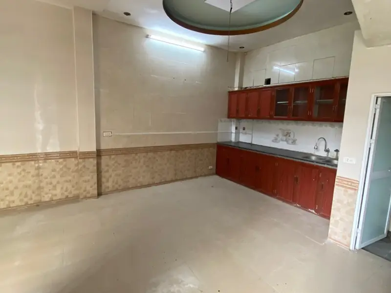 Bán nhà riêng 4 tầng tại Phường Vĩnh Hưng, Hà Nội, diện tích 35,4 m² hướng Đông... Bán nhà riêng tại Vĩnh Hưng, Hà Nội 01