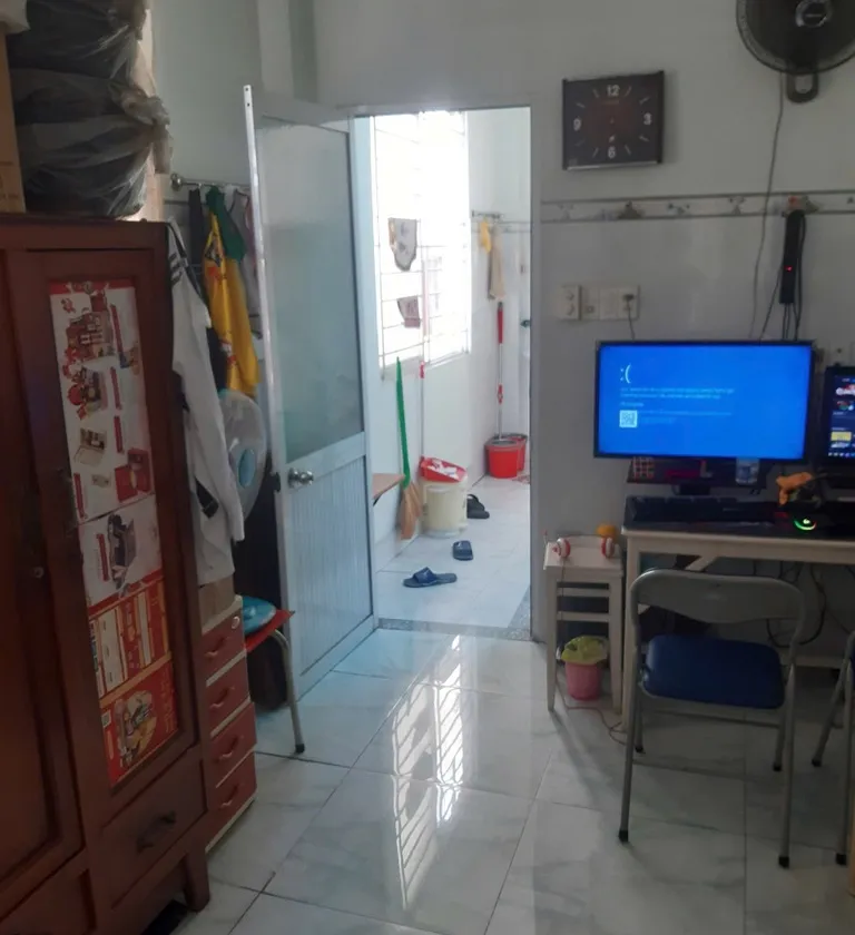 Q11 - GÓC MẶT TIỀN ĐƯỜNG, GẦN VÒNG XOAY LÊ ĐẠI HÀNH, 40M2, 4 TẦNG ĐÚC 2PN- 3WC NGANG 3,8M.-HƠN 8tỷ... Bán nhà mặt phố tại Phú Thọ, Hồ Chí Minh 01