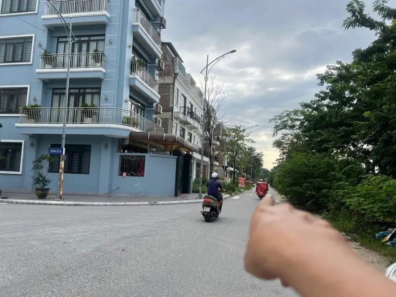 Shophouse mặt view sông đường 295C, 10 phút tới cầu Tứ Liên, đi sân bay ra Hà Nội đều tiện... Bán biệt thự, liền kề tại Từ Sơn, Bắc Ninh 01