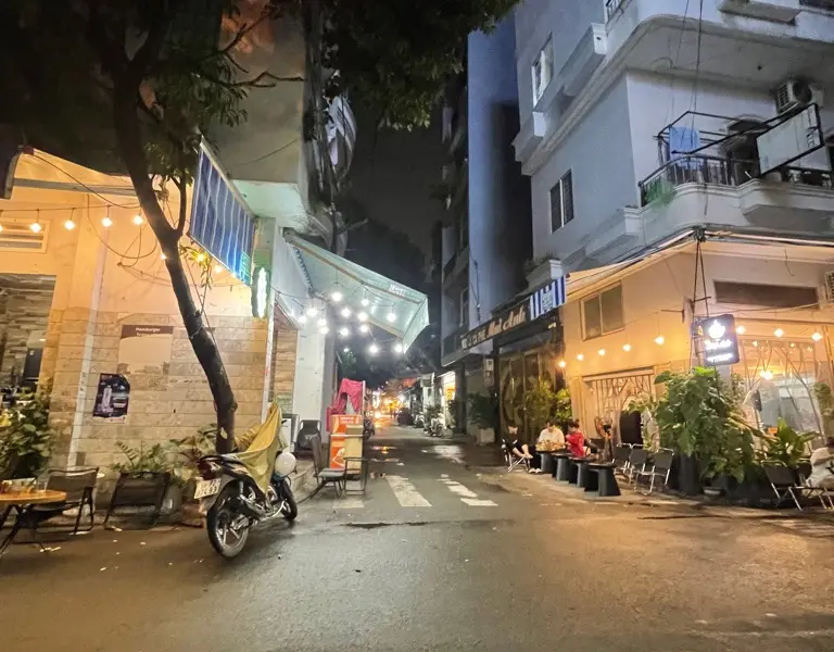 Bán nhà 3 tầng 4 phòng ngủ, phường 12, quận Tân Bình giá 17.5 tỷ... Bán owner_side tại Bảy Hiền, Hồ Chí Minh 01