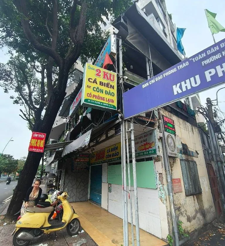 Nhà 2 mặt tiền cực hiếm, giá sốc, đón đầu cơ hội vàng... Bán nhà mặt phố tại Nhiêu Lộc, Hồ Chí Minh 01