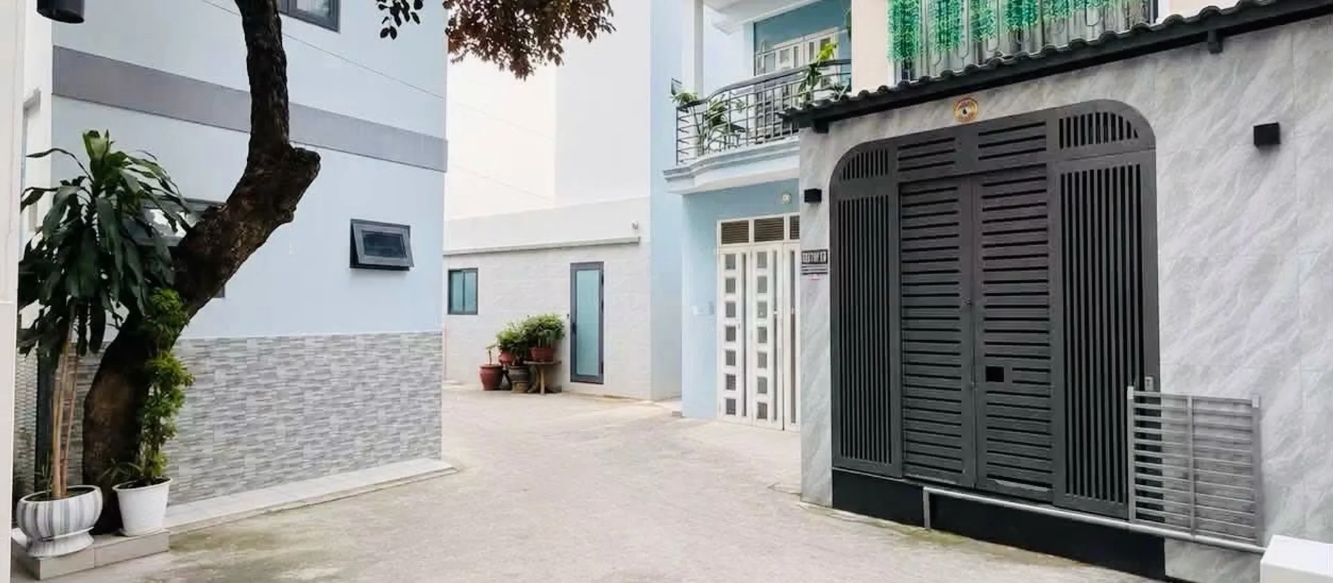 NHỈNH 2 T.Y – NHÀ ĐẸP 2 TẦNG, LÔ GÓC - GẦN CHỢ GÒ VẤP, ĐH CÔNG NGHIỆP.... Bán nhà riêng tại Hạnh Thông, Hồ Chí Minh 01