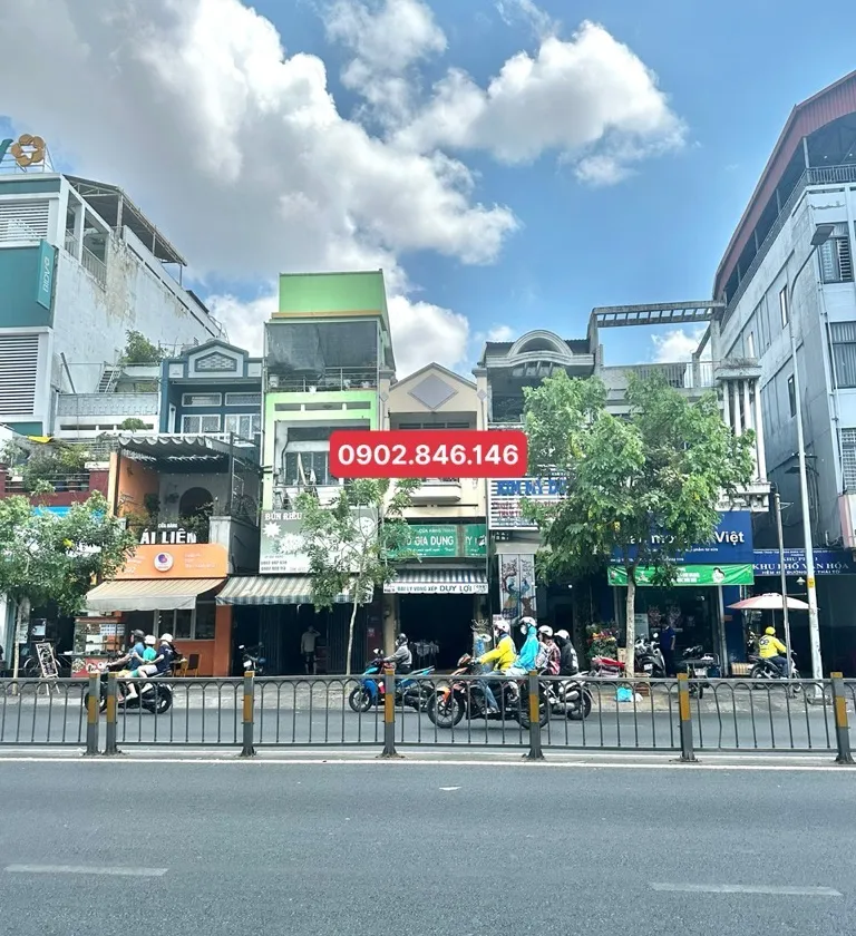 Nhà mặt tiền Lý Thái Tổ quận 10, kinh doanh tốt, 3 tầng rộng rãi... Bán nhà mặt phố tại Hòa Hưng, Hồ Chí Minh 01