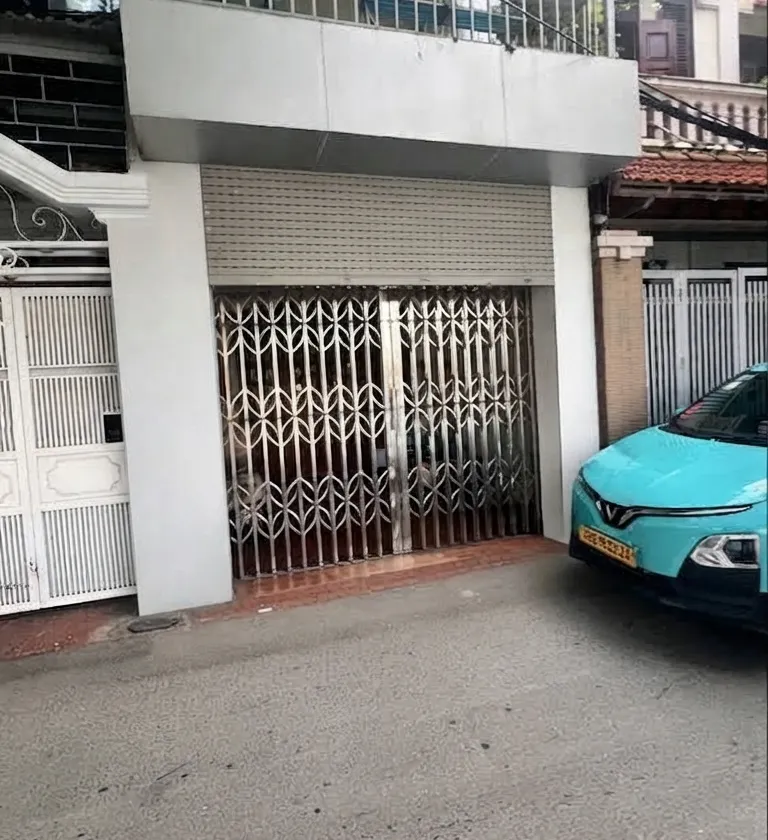 Nhà Mặt Phố View Hồ Hoàng Cầu - Trung Tâm Đống Đa. 6 tầng, thang máy.... Bán nhà mặt phố tại Giảng Võ, Hà Nội 01
