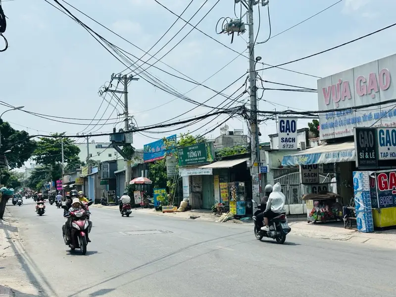 Bán nhà mặt phố 3 tầng tại phường Tân Thới Hiệp, HCM giá 8,15 tỷ... Bán nhà mặt phố tại Tân Thới Hiệp, Hồ Chí Minh 01