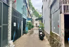 Nhà mới 3 tầng 2 mặt tiền tại trung tâm Phú Nhuận, diện tích 27m² giá tốt... Bán nhà riêng tại Đức Nhuận, Hồ Chí Minh 09
