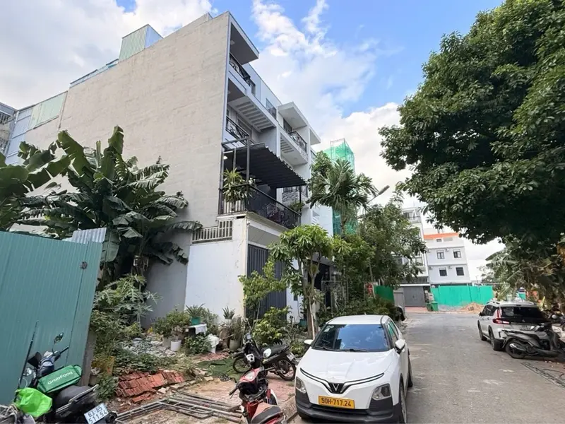 Nhà phố 4 tầng rộng rãi, vị trí vàng tại Bình Chánh... Bán nhà mặt phố tại Bình Hưng, Hồ Chí Minh 01