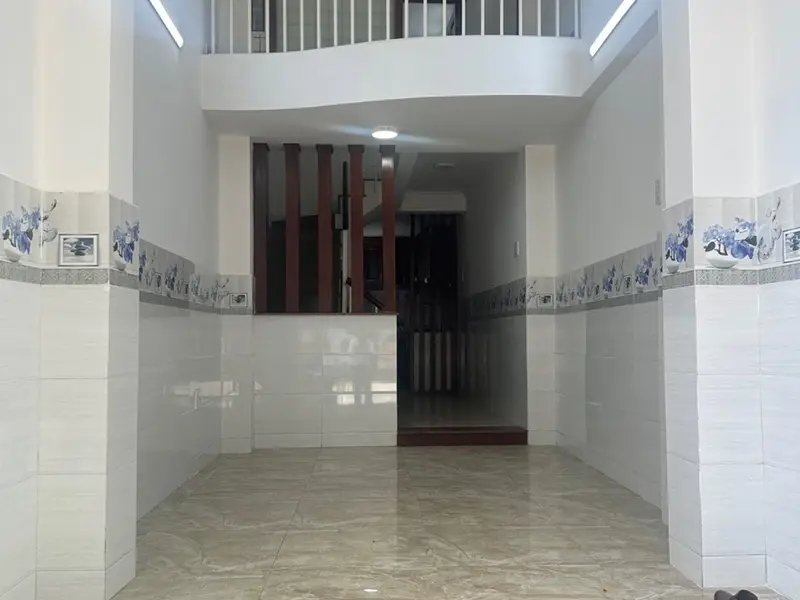 Nhà Nguyễn Trãi quận 1_ 4 _4PN _4wc không gian và tiện ích quá tuyệt vời gần CV 23/9_nhỉnh 10T.... Bán nhà riêng tại Cầu Ông Lãnh, Hồ Chí Minh 01