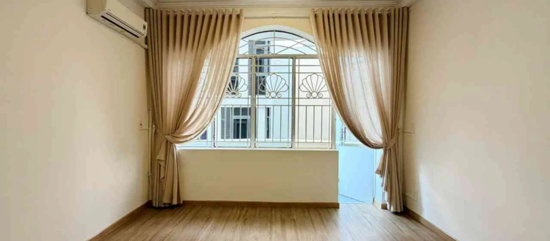 Nhà 5 Tầng Mặt Phố Tân Định - Đón Lợi Nhuận Không Ngừng... Bán nhà mặt phố tại Tân Định, Hồ Chí Minh 01