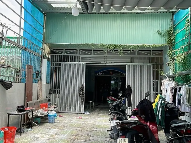 Bán Nhà mặt phố Tân Liêm 2 tầng 4PN, 65.5m2, giá 5.2 tỷ 0948769331... Bán nhà mặt phố tại Bình Hưng, Hồ Chí Minh 01