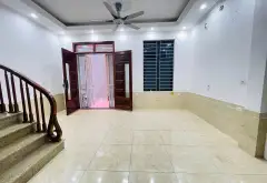 TRUNG TÂM THANH TRÌ NHÀ DÂN XÂY - MẶT TIỀN SIÊU RỘNG - Ô CHỜ THANG MÁY - GẦN NHÀ THỂ -CHỈ HƠN 6 TỶ... Bán nhà riêng tại Thanh Trì, Hà Nội 01