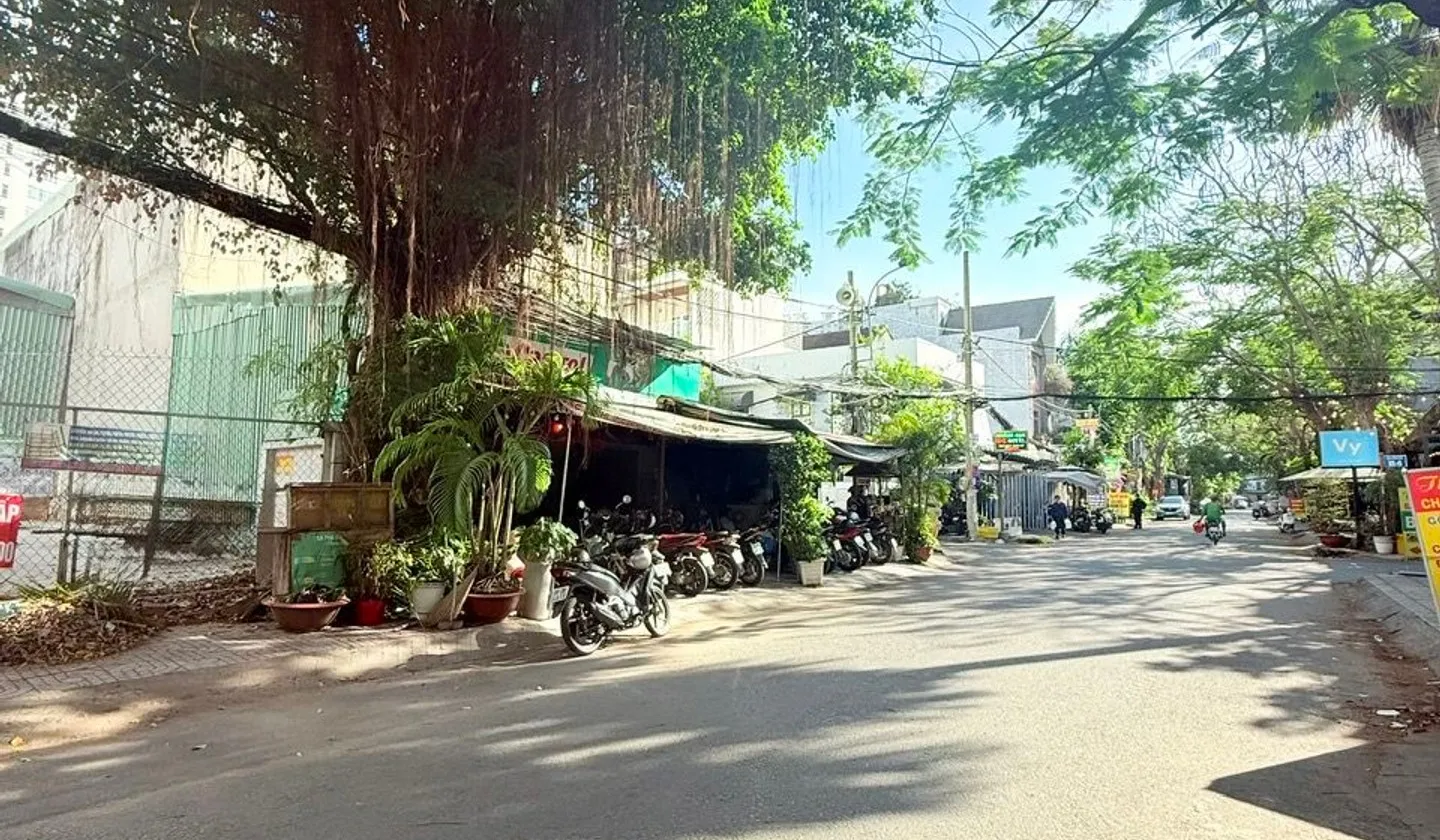 BÁN ĐẤT ĐƯỜNG TRẦN THỊ LIỀN, CÁCH LÊ VĂN LƯƠNG VÀI BƯỚC CHÂN. DT 160M2. 10 X 16. NHỈNH 21 TỶ... Bán đất tại Nhà Bè, Hồ Chí Minh 01