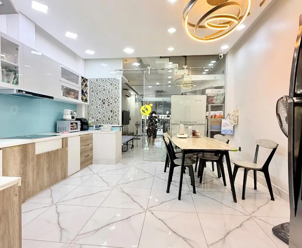 BÁN NHÀ 3 TẦNG MẶT TIỀN AN LẠC NGANG KHỦNG 8M VỊ TRÍ VIP KINH DƯƠNG VƯƠNG DÒNG TIỀN 60TR/T NHIK 28T... Bán nhà mặt phố tại An Lạc, Hồ Chí Minh 01