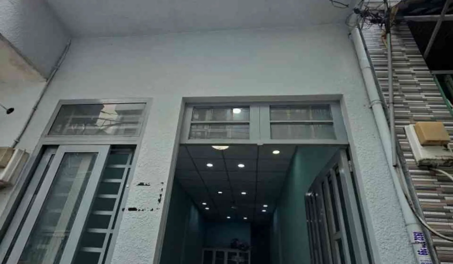 Nhà 2 tầng giá mềm, hẻm Lê Trọng Tấn rộng thoáng... Bán nhà riêng tại Tây Thạnh, Hồ Chí Minh 01