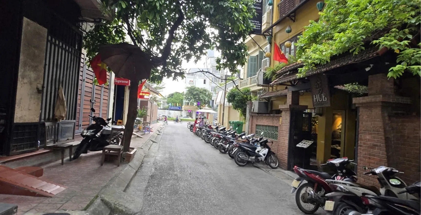 Bán nhà riêng 4 tầng mặt tiền 11m tại Đào Tấn, Ba Đình, vị trí kinh doanh đắc địa... Bán nhà riêng tại Giảng Võ, Hà Nội 01