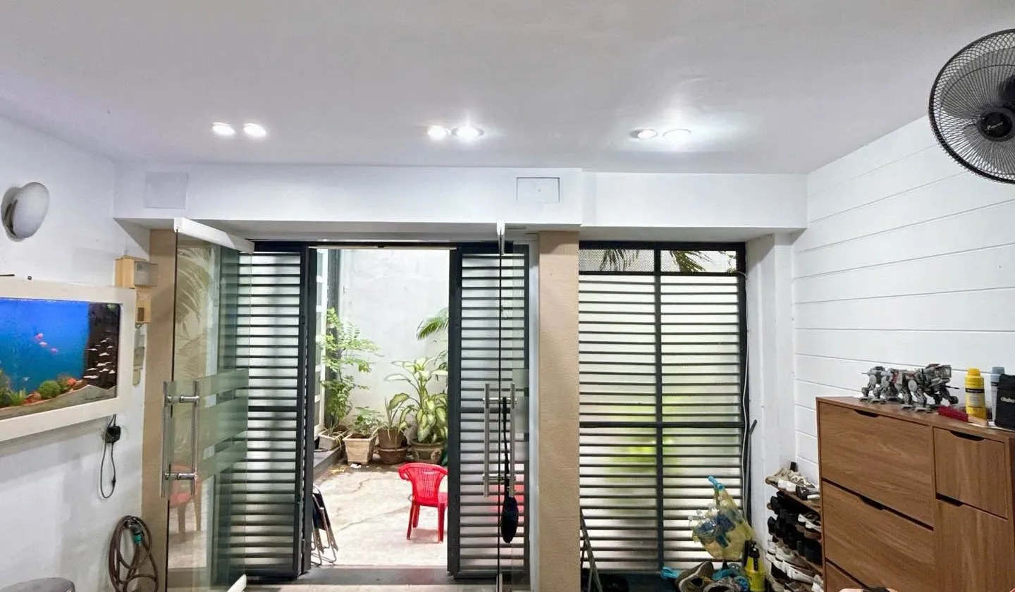 Nhà 4 tầng đẹp, hẻm xe hơi, giá tốt tại trung tâm quận... Bán nhà riêng tại Bàn Cờ, Hồ Chí Minh 01
