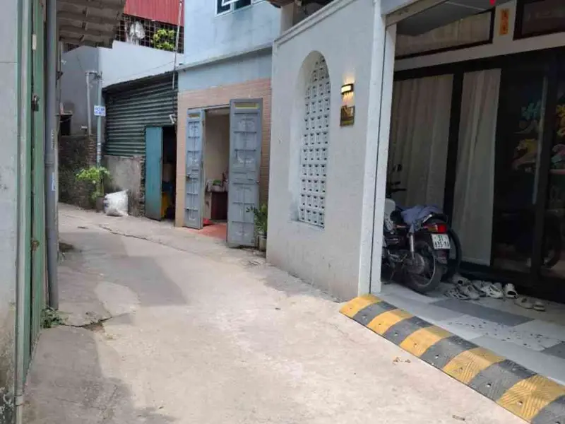 Bán nhà 3 tầng mới xây diện tích 78m2 tại Nguyễn Văn Cừ... Bán nhà riêng tại Long Biên, Hà Nội 01