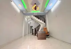 MUỐN Ô TÔ NGỦ TRONG NHÀ? NHÀ 2 TẦNG - 64m2 - NGAY HIỆP THÀNH CITY - NGUYỄN THỊ BÚP - Q.12... Bán nhà riêng tại Trung Mỹ Tây, Hồ Chí Minh 02