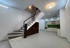 Nhà 5 tầng tại Âu Cơ, Tây Hồ, 40m2, ở luôn,... Bán nhà riêng tại Tây Hồ, Hà Nội 02