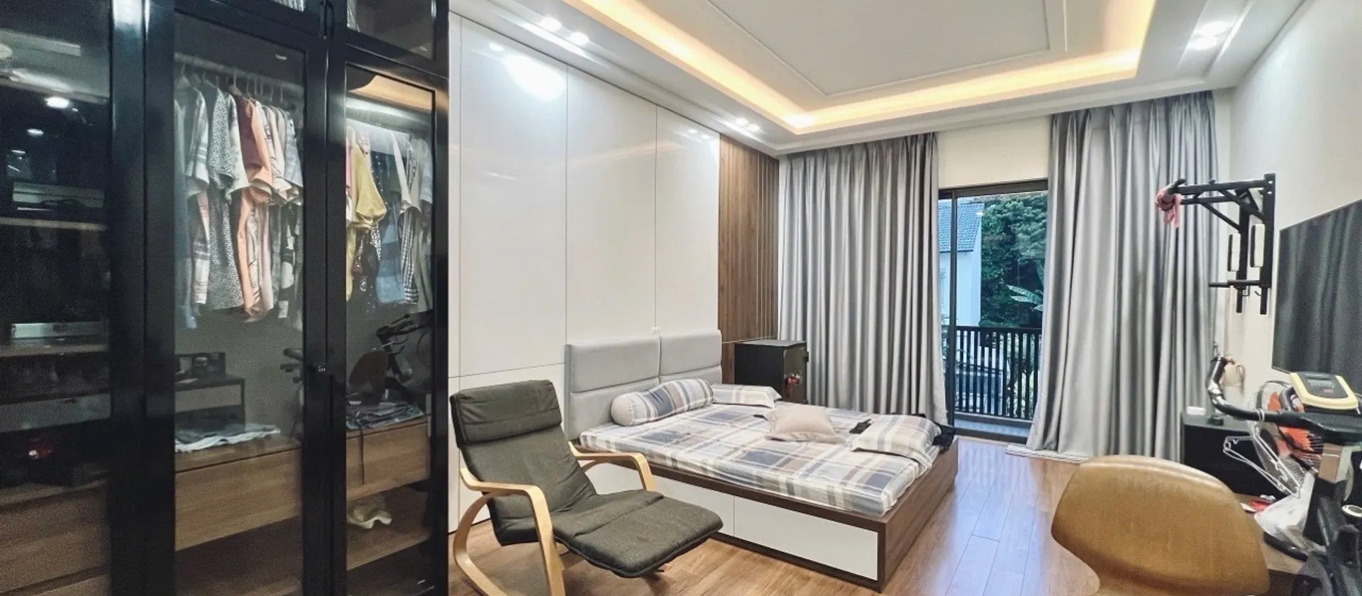 Nhà Mặt Phố Kinh Doanh Sầm Uất Tân Định... Bán nhà mặt phố tại Tân Định, Hồ Chí Minh 01