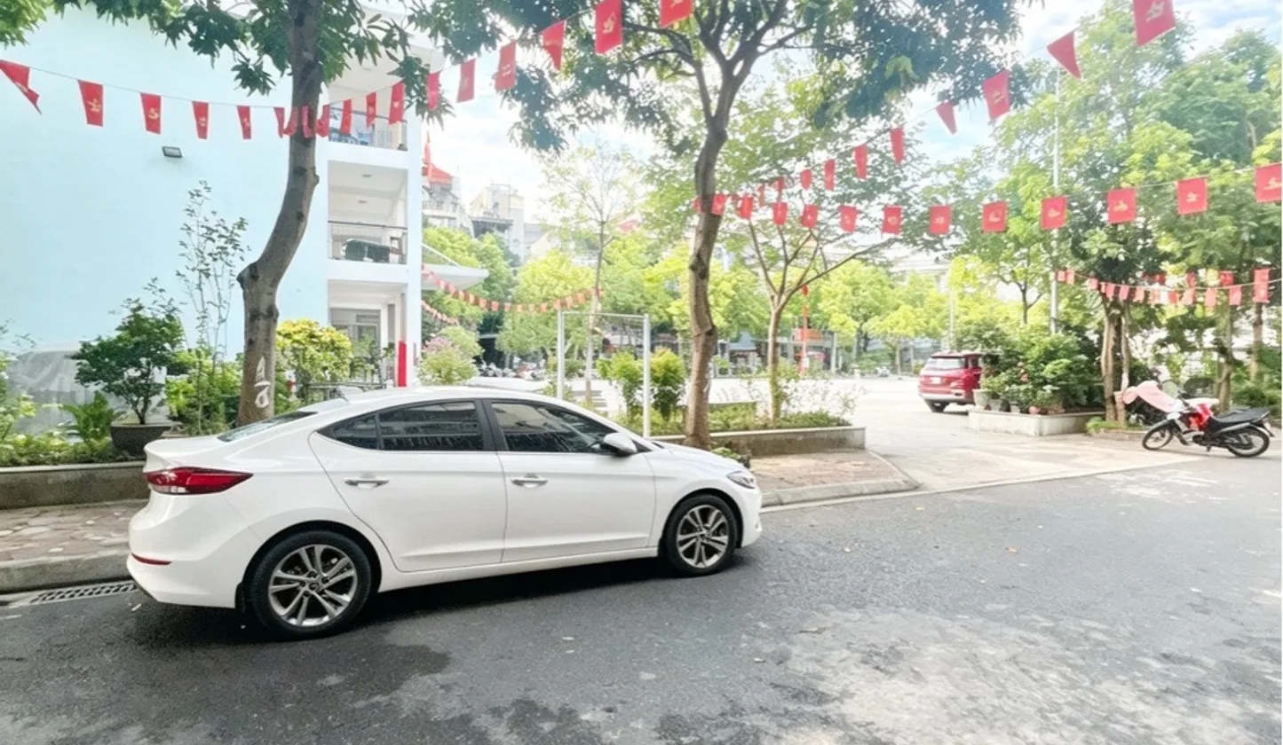 Nhà đẹp TĐC Giang Biên, 4 tầng, view sân chơi, giá tốt... Bán nhà riêng tại Việt Hưng, Hà Nội 01