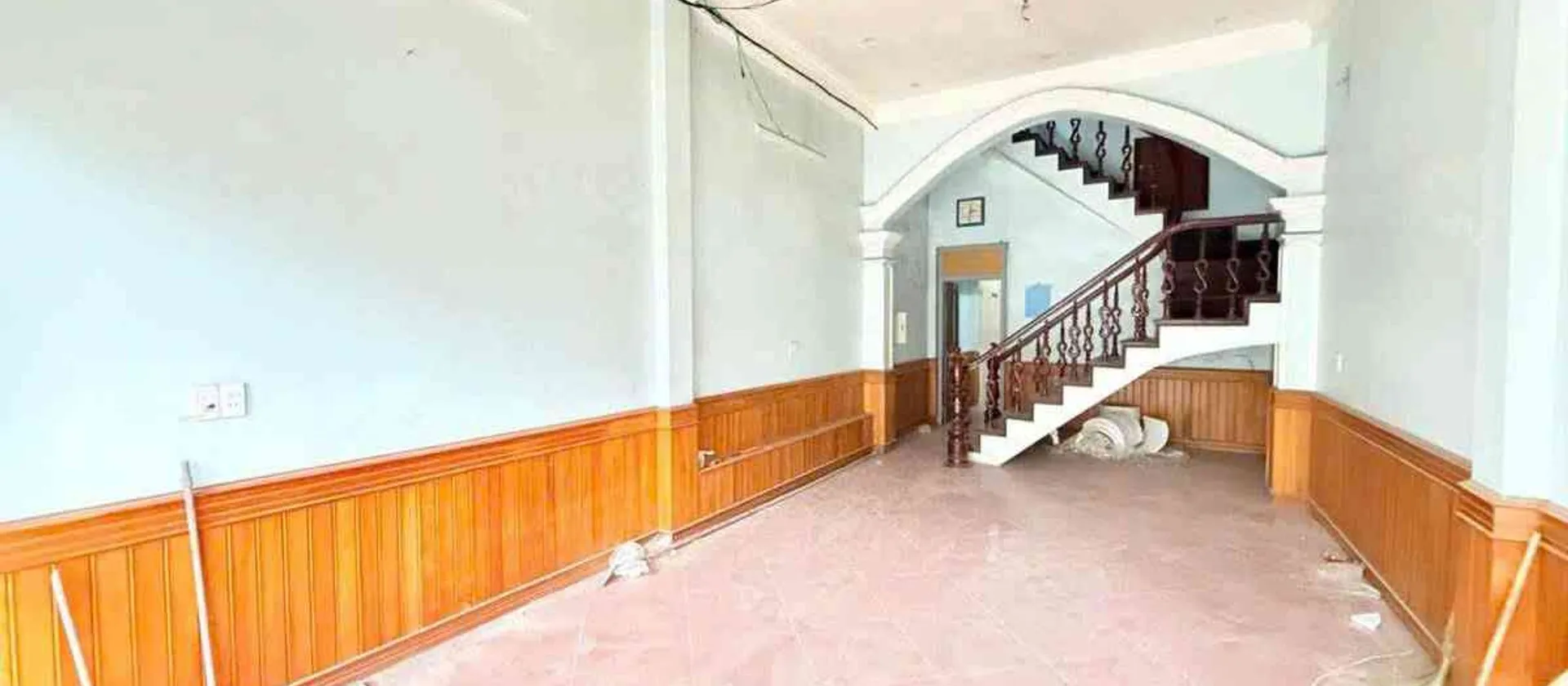 Nhà lô góc 3 mặt thoáng gần bến xe Nước Ngầm giá tốt... Bán nhà riêng tại Hoàng Mai, Hà Nội 01
