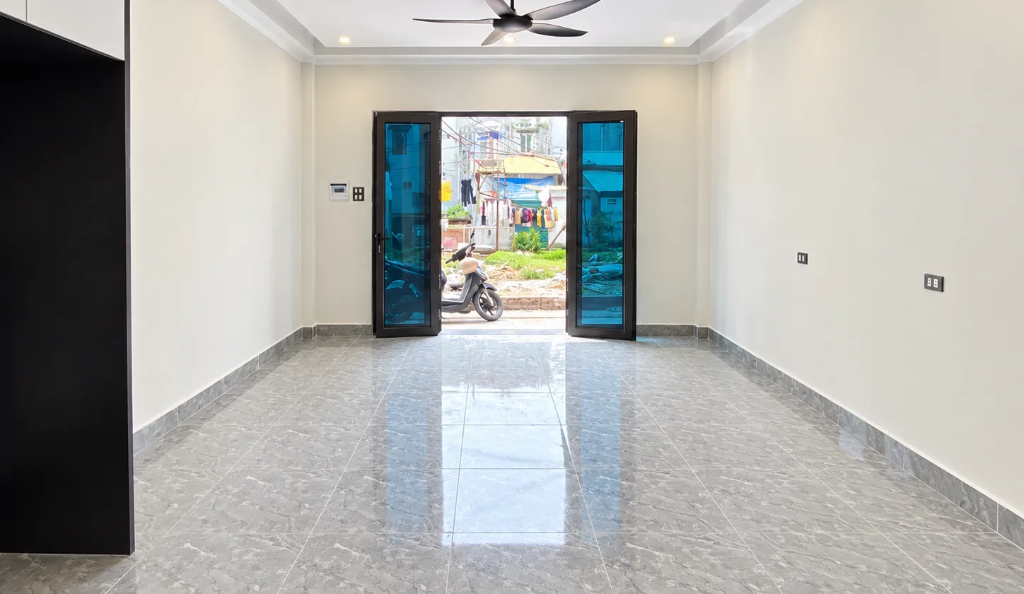 🏡 (4.2 tỷ) NHÀ 5 TẦNG MỚI XÂY ĐẸP – NGÕ NÔNG – Ô TÔ CỰC GẦN – CÓ Ô CHỜ THANG MÁY – 200M Ra QL3 🚗... Bán nhà riêng tại Phúc Thịnh, Hà Nội 01