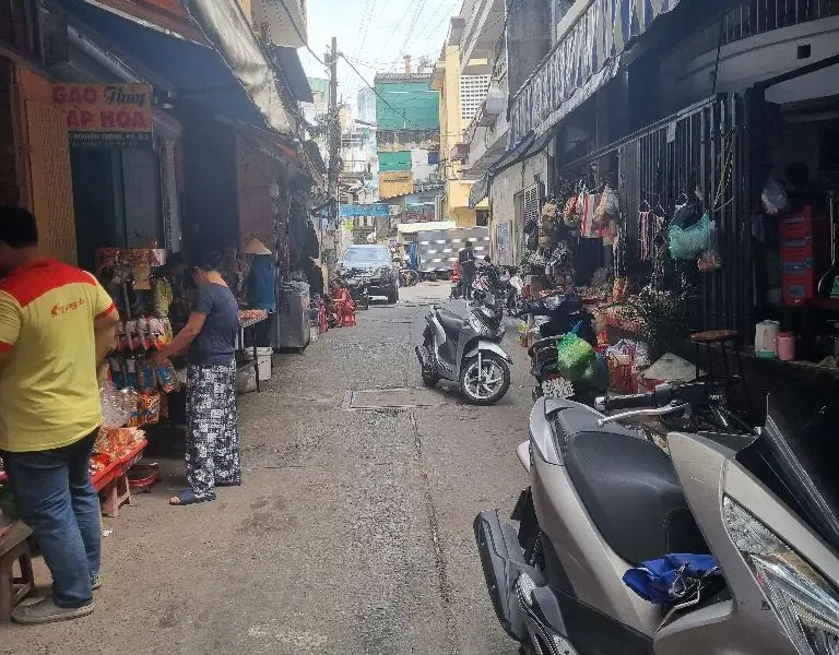 Bán nhà riêng 68m2 tại Phường 9, Quận 3, hẻm xe hơi sát mặt tiền Nguyễn Thông... Bán nhà riêng tại Nhiêu Lộc, Hồ Chí Minh 01