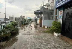 Bán nhà 2 tầng 4 phòng ngủ tại phường Tân Đông Hiệp, giá 3.89 tỷ... Bán nhà riêng tại Tân Đông Hiệp, Hồ Chí Minh 03