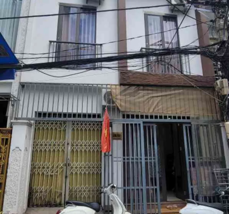 Bán nhà riêng 3 tầng tại quận trung tâm, phù hợp đầu tư cho thuê, giá 6,25 tỷ... Bán nhà riêng tại Hải Châu, Đà Nẵng 01