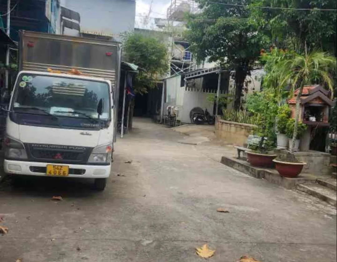 Nhà riêng rộng rãi kèm kho xưởng tại Bình Chánh giá ưu đãi... Bán nhà riêng tại Tân Vĩnh Lộc, Hồ Chí Minh 01