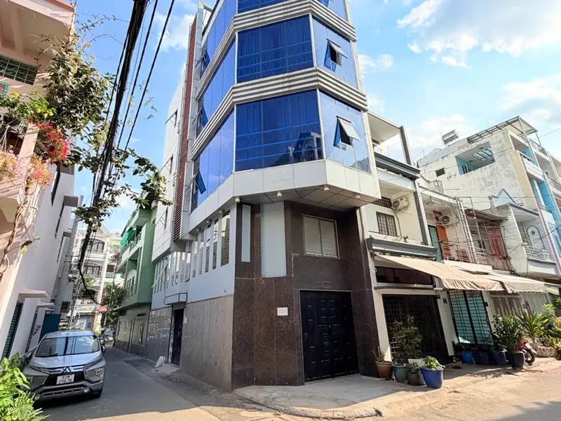 Nhà 6 tầng hiện đại, 2 mặt hẻm rộng ô tô Tân Bình, diện tích 55m², giá 13.5 tỷ... Bán nhà riêng tại Tân Hòa, Hồ Chí Minh 01