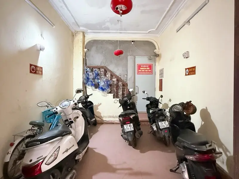 Nhà 5 Tầng 8 Phòng Ngủ Cho Thuê Gần Hồ Tây Tây Hồ... Bán nhà riêng tại Tây Hồ, Hà Nội 01