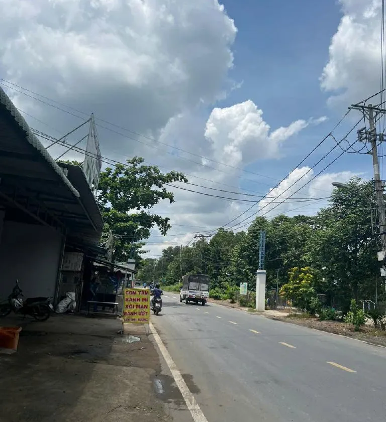 Nhà mặt phố 2 tầng, 141m2, 4 phòng ngủ, giá 12.9 tỷ tại quận Mai Bá Hương... Bán nhà mặt phố tại Bình Lợi, Hồ Chí Minh 01