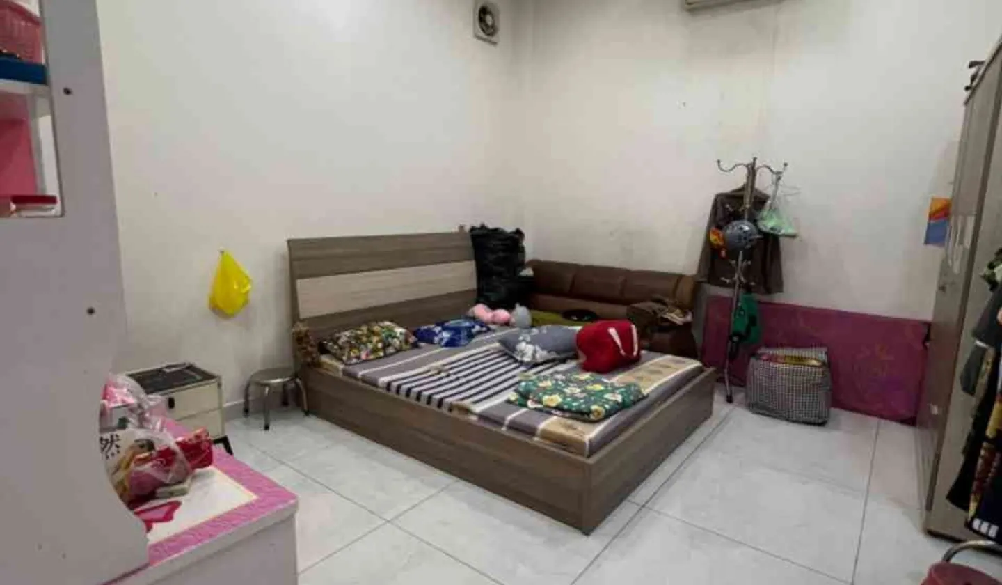 GẤP BÁN MT TÂN PHÚ. 74M2 CHỈ NHỈNH 13 TỶ. NGANG HƠN 4M. TIỆN Ở VÀ KINH DOANH... Bán nhà mặt phố tại Tân Phú, Hồ Chí Minh 01