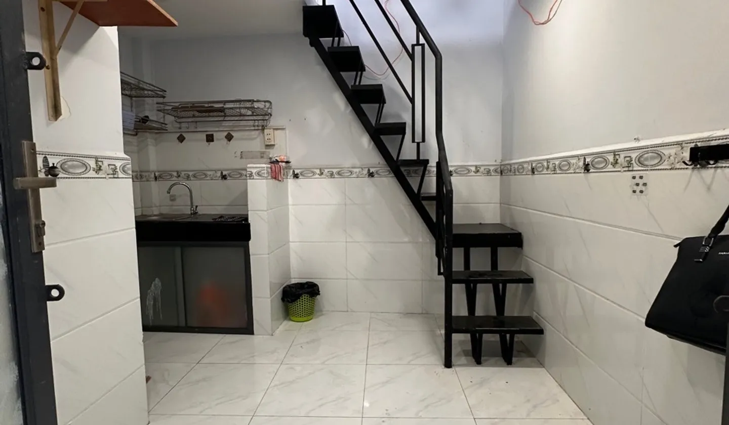 NHÀ 2 TẦNG HUỲNH TẤN PHÁT, Q7 – GIÁ CHỈ 820 TRIỆU... Bán nhà riêng tại Tân Thuận, Hồ Chí Minh 01