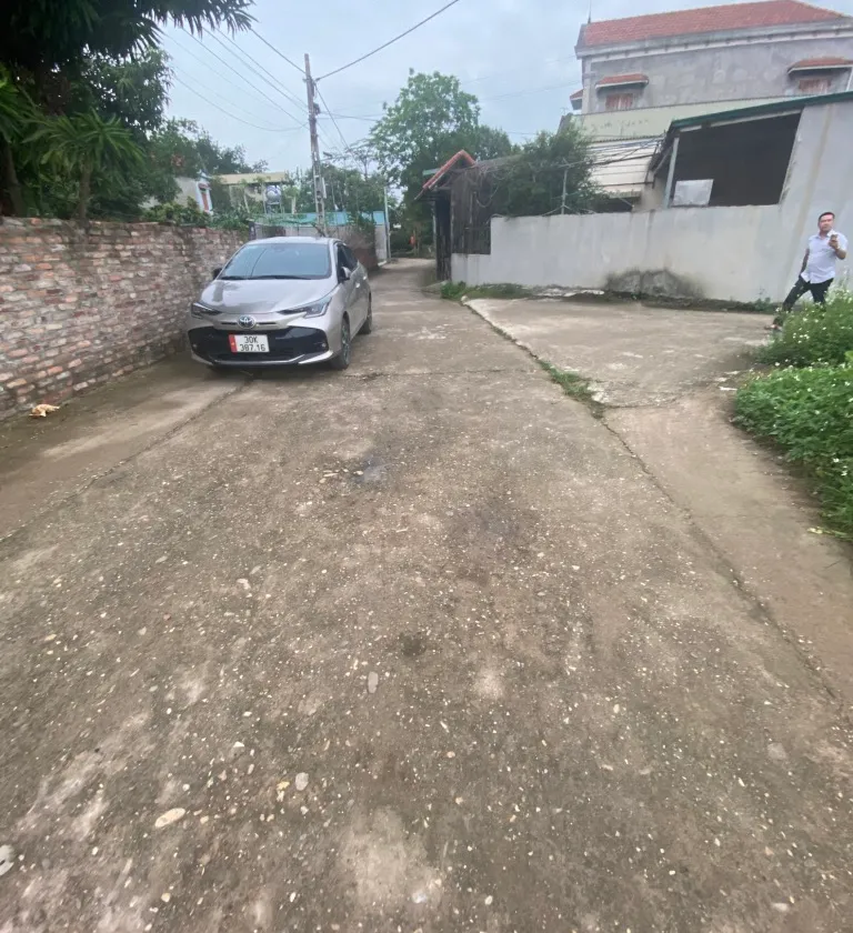 Đất nền bán tại Phú Thịnh, mặt tiền 5m, diện tích 114m2, ô tô vào được... Bán owner_side tại Kim Anh, Hà Nội 01