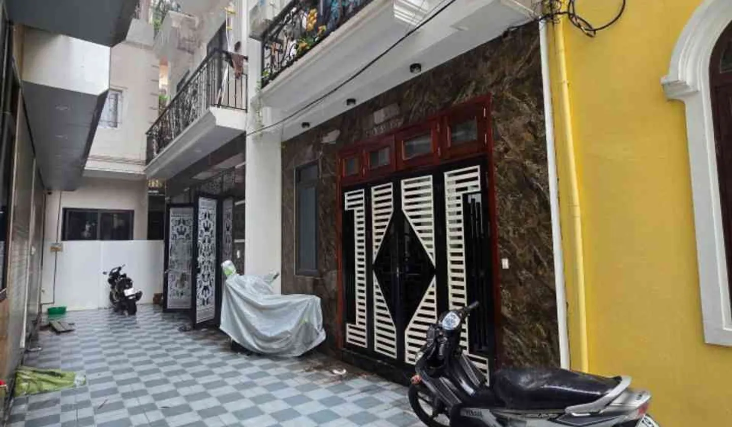 Bán nhà riêng 5 tầng, 30m2, 3 phòng ngủ, ô tô đỗ cổng, Phường Hà Đông, Hà Nội... Bán nhà riêng tại Hà Đông, Hà Nội 01