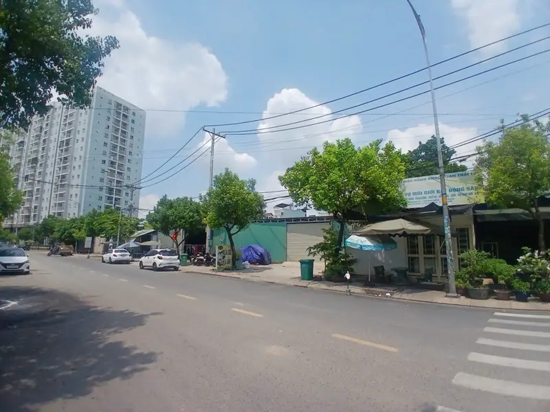 Bán nhà mặt tiền phường Tân Thới Nhất, diện tích 560m2, lô góc 2 mặt tiền kinh doanh... Bán nhà mặt phố tại Đông Hưng Thuận, Hồ Chí Minh 01
