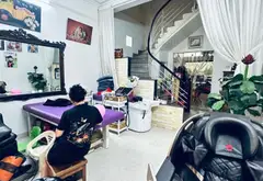 Bán nhà riêng 5 tầng mặt ngõ thông Định Công Hạ, mặt tiền 9.5m, phù hợp kinh doanh và ô tô vào nhà... Bán nhà riêng tại Định Công, Hà Nội 02