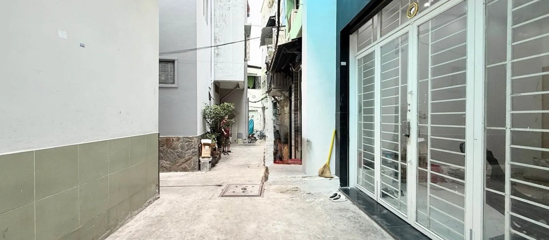 Nhà đẹp Q1 gần Quận 3, giá hời khó bỏ qua... Bán nhà riêng tại Vườn Lài, Hồ Chí Minh 01