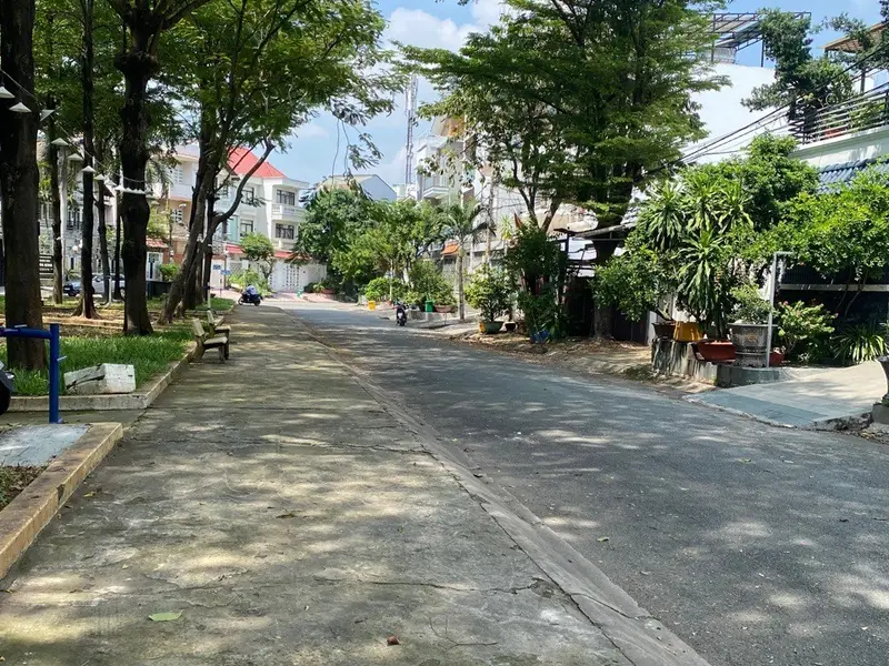 Bán nhà mặt phố 1 tầng, 136.5m2, mặt tiền 7m tại xã Bình Hưng, Hồ Chí Minh... Bán nhà mặt phố tại Bình Hưng, Hồ Chí Minh 01