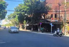 Bán nhà mặt phố kinh doanh tại Châu Thị Vĩnh Tế, diện tích 93m2, mặt tiền 5.3m giá 24 tỷ.... Bán nhà mặt phố tại Ngũ Hành Sơn, Đà Nẵng 04