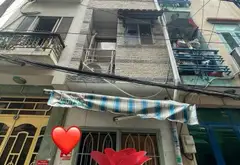 Nhà nhỏ xinh hiếm có tại Quận 3 dành cho chủ nhân tinh tế... Bán nhà riêng tại Bàn Cờ, Hồ Chí Minh 01