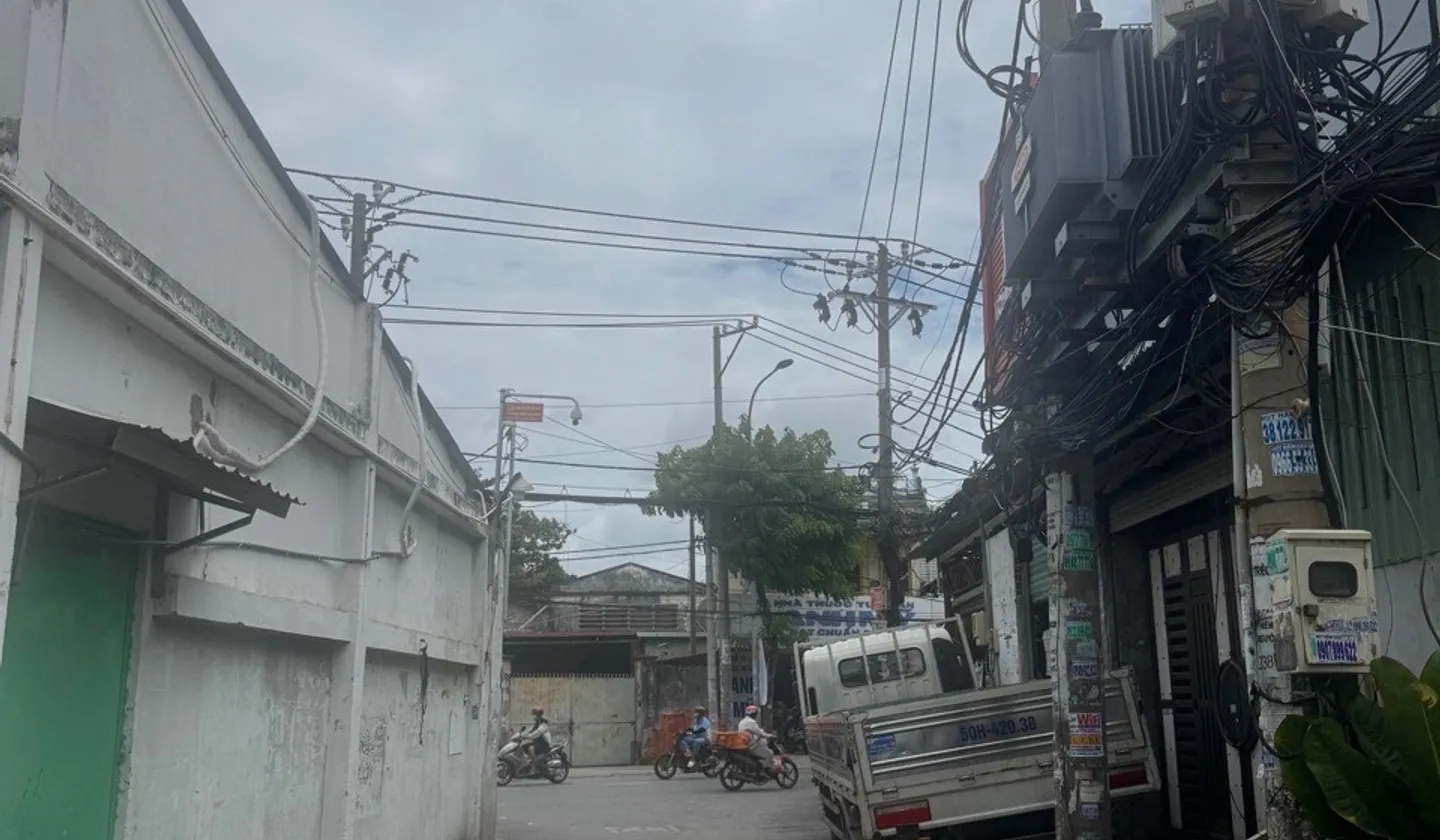 Bán nhà riêng 137m2 Hương Lộ 2, Bình Trị Đông, ngang hơn 4m, giá 7.x tỷ... Bán nhà riêng tại Bình Trị Đông, Hồ Chí Minh 01