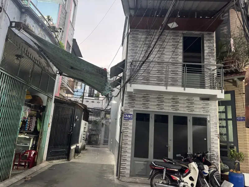 Bán nhà 2 tầng phường Bảy Hiền, xe hơi đậu cửa, giá 2.95 tỷ... Bán nhà riêng tại Bảy Hiền, Hồ Chí Minh 01