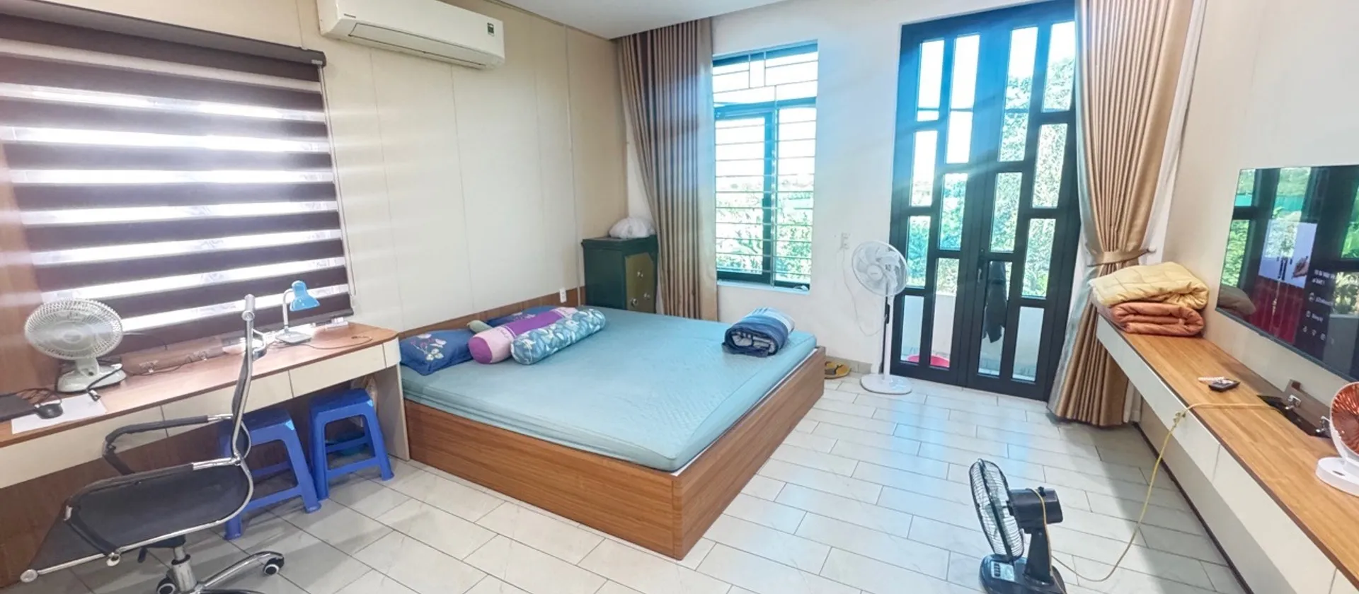77m2 NHÀ 3 TẦNG MỚI -LÔ GÓC KINH DOANH -ĐƯỜNG TRƯỚC NHÀ 30m - VIEW CÔNG VIÊN TRƯỜNG HỌC - KIM CHUNG... Bán nhà mặt phố tại Thiên Lộc, Hà Nội 01