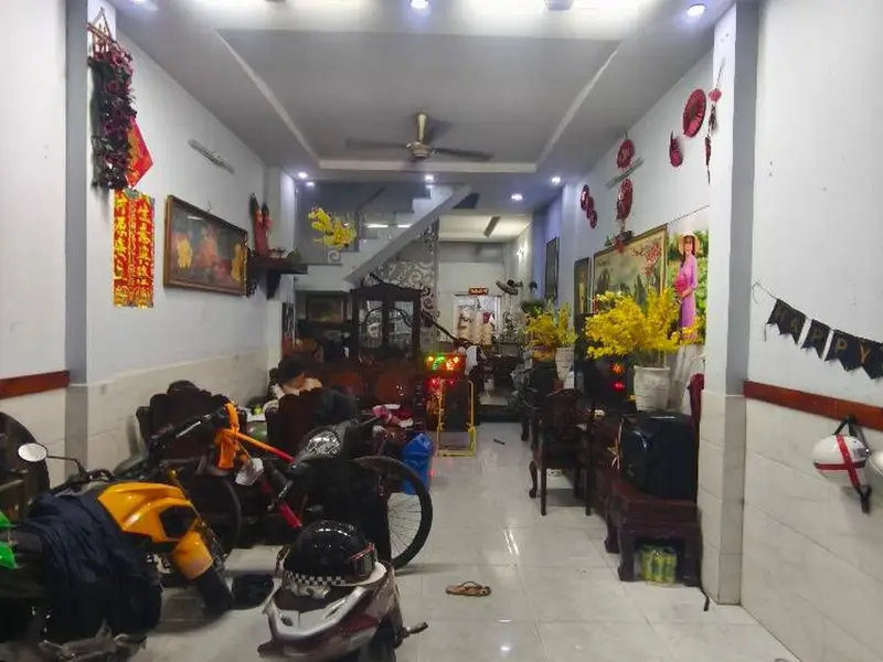 Cơ hội hiếm có sở hữu nhà 4 tầng phố Nam Hùng Vương với giá giảm sốc... Bán nhà riêng tại An Lạc, Hồ Chí Minh 01