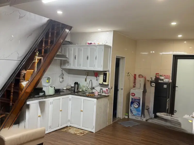 Nhà cũ 1,5 tầng 46,8m² tại Vòng Hồ Sen – Cơ hội vàng sở hữu vị trí đẹp với giá tốt... Bán nhà riêng tại Lê Chân, Hải Phòng 01